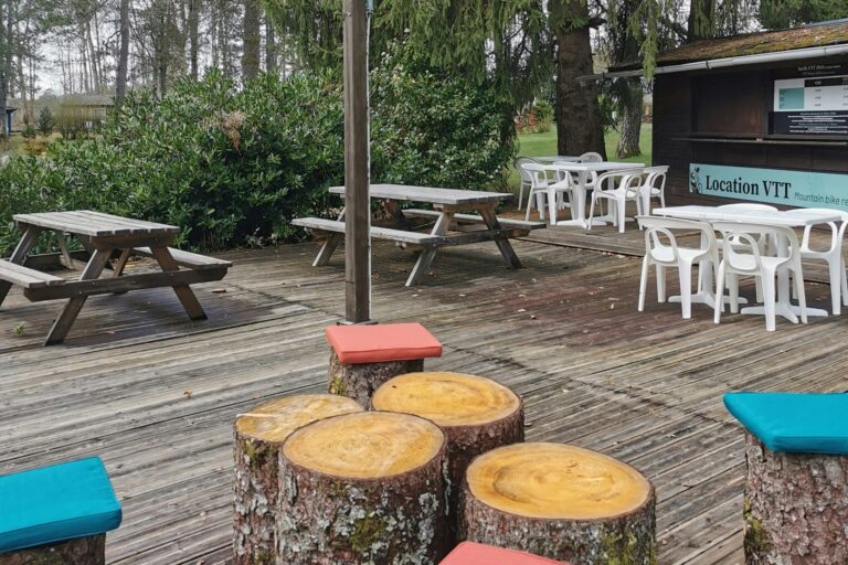 Camping Les Sapins De Corrèze - Bild 8