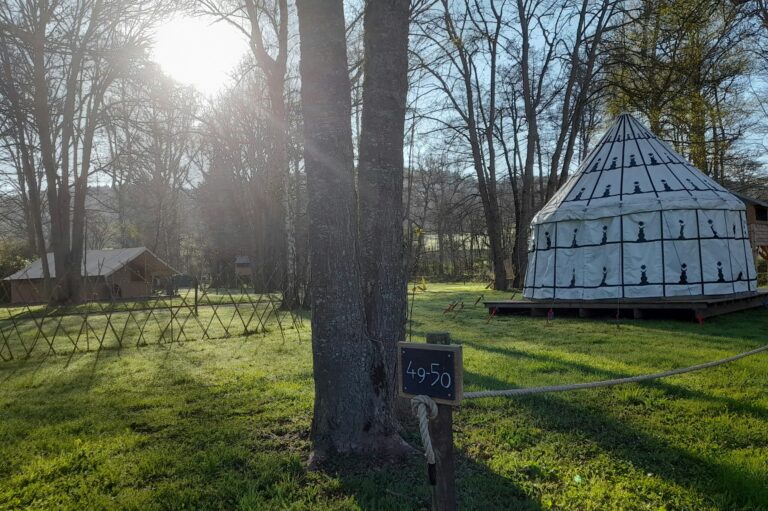 Camping Sauxillanges L'eau Mère - Bild 4 Camping Sauxillanges L'eau Mère - Bild 4