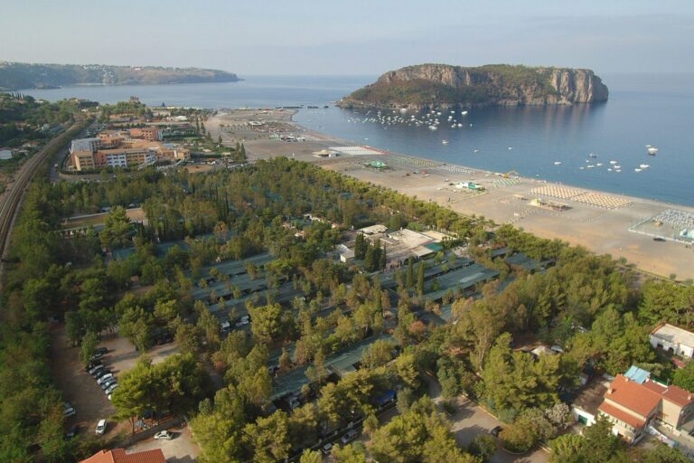 Camping Village International - Bild 1