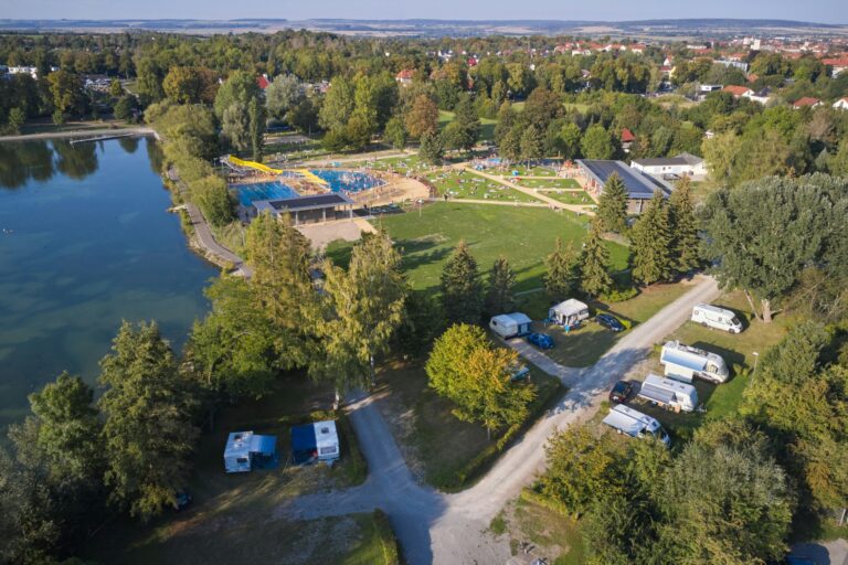 Campingplatz Am Schwanenteich - Bild 1 Campingplatz Am Schwanenteich - Bild 1