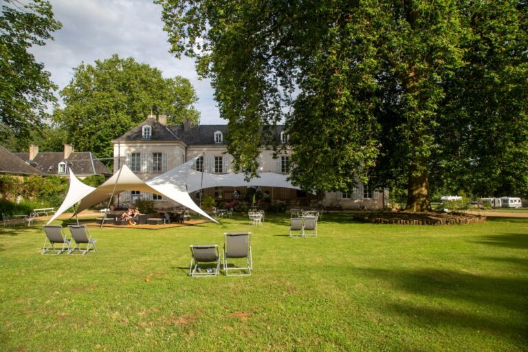 Castel Camping Château De Chanteloup - Bild 19