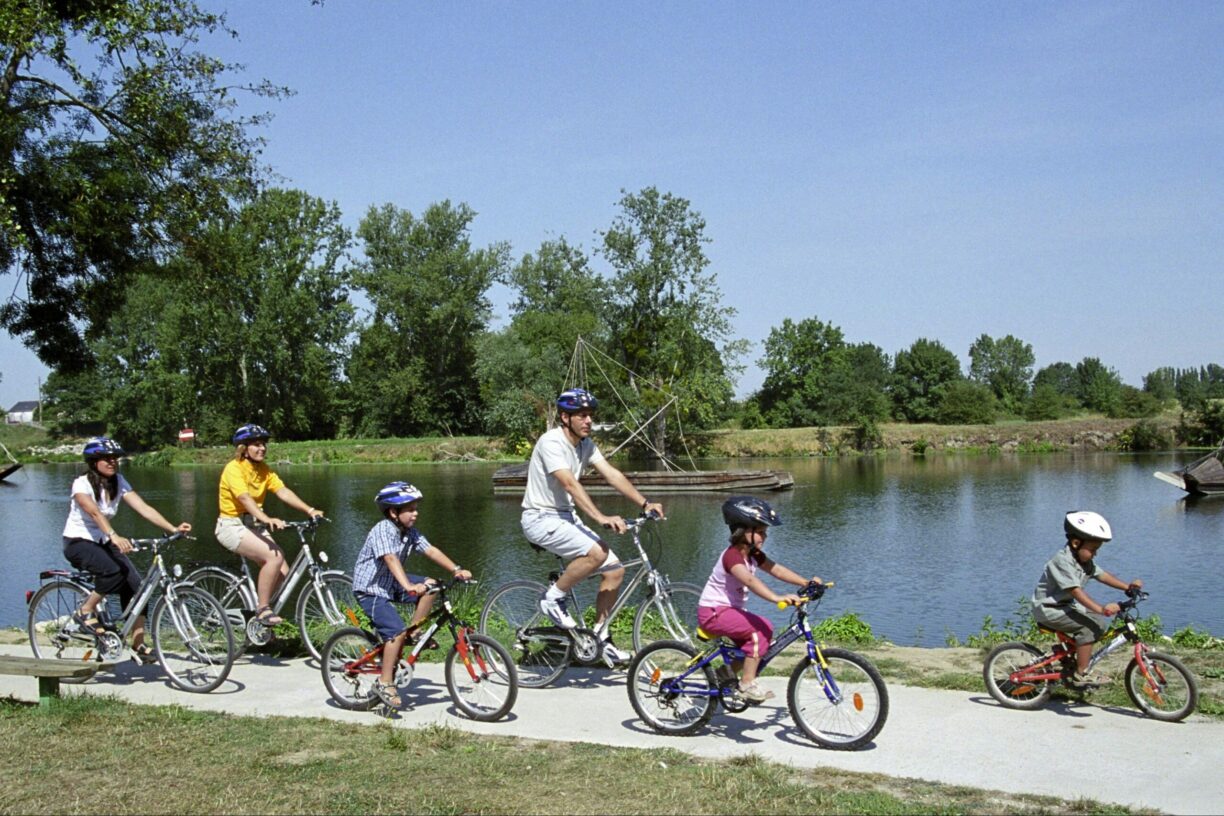 Castel Camping Les Bois Du Bardelet - Bild 7 Castel Camping Les Bois Du Bardelet - Bild 7