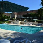 Château De Lacomté Country Club - Bild 1