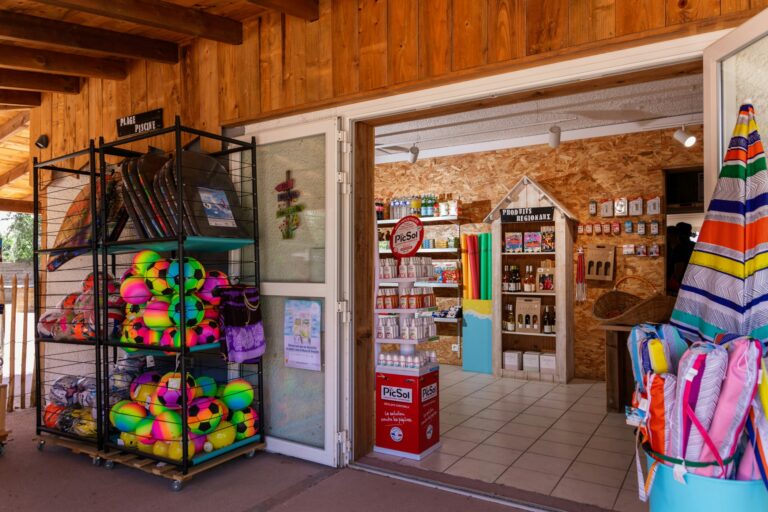 Chadotel Camping Le Trivoly - Bild 8