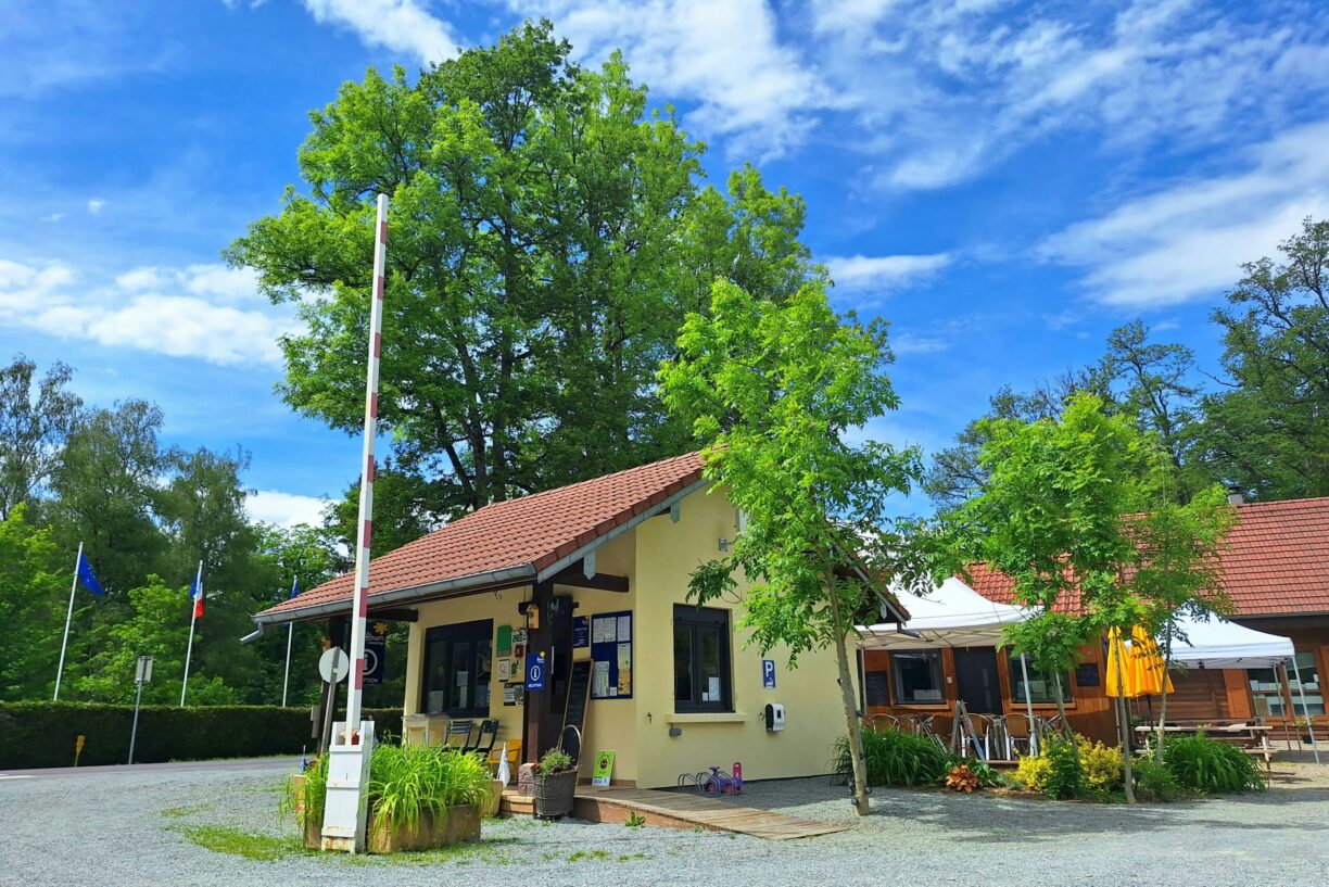 Flower Camping Du Lac De La Seigneurie - Bild 2 Flower Camping Du Lac De La Seigneurie - Bild 2