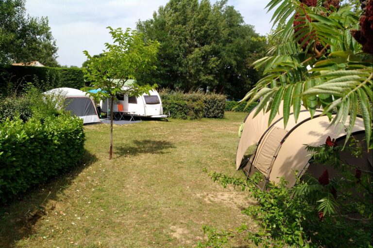 Flower Camping La Châtaigneraie - Bild 3