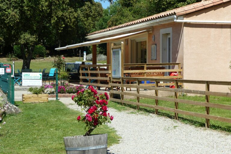 Flower Camping Le Martinet Rouge - Bild 7