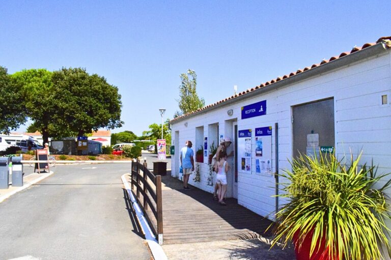 Flower Camping Les Ilates - Bild 12