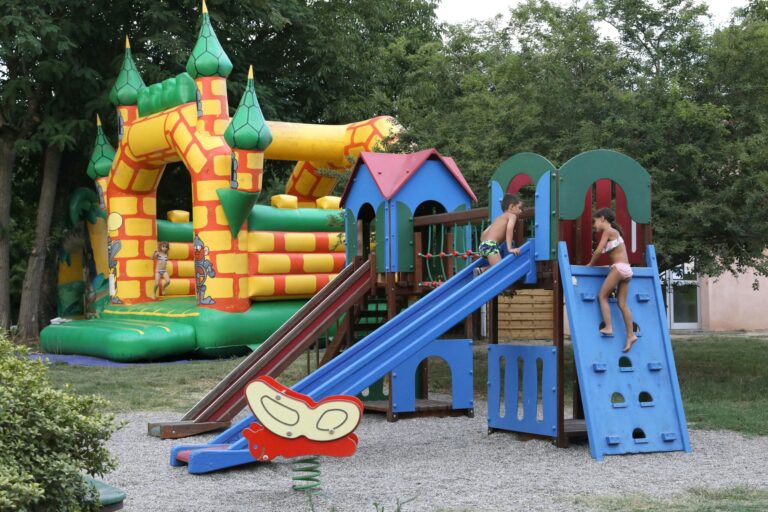 Flower Camping Les Mijeannes - Bild 6