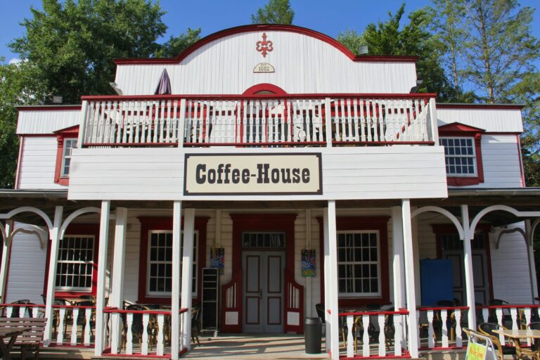 Glampingpark Schloss Thurn - Bild 13