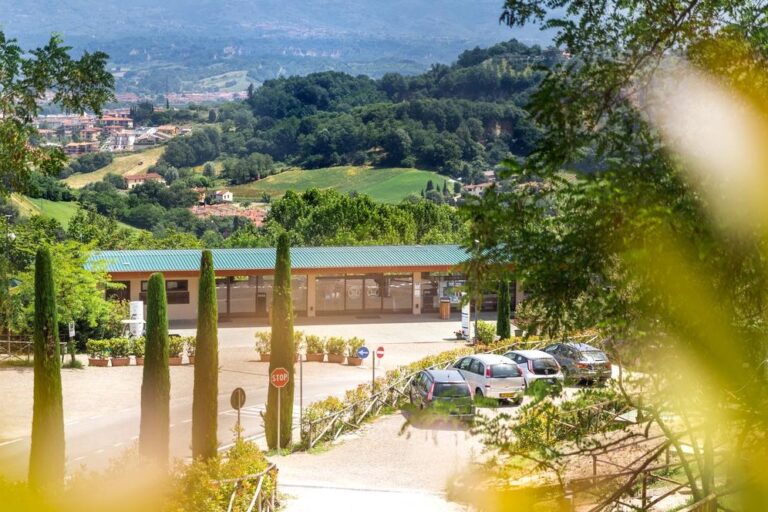 Hu Norcenni Girasole Village - Bild 7 Hu Norcenni Girasole Village - Bild 7