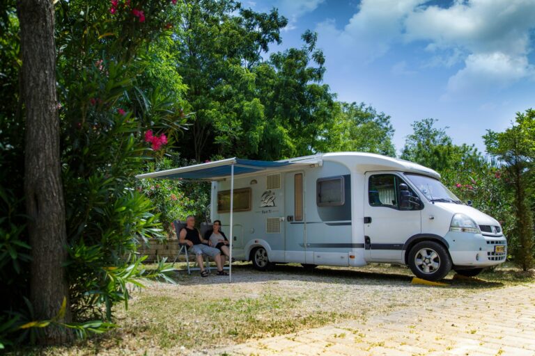 Hu Roma Camping In Town - Bild 2