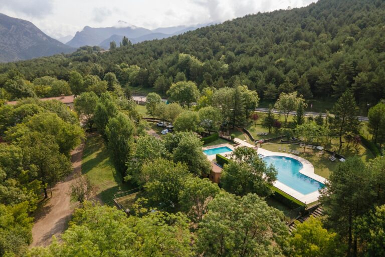 Huttopia Barcelona Pirineos - Bild 1