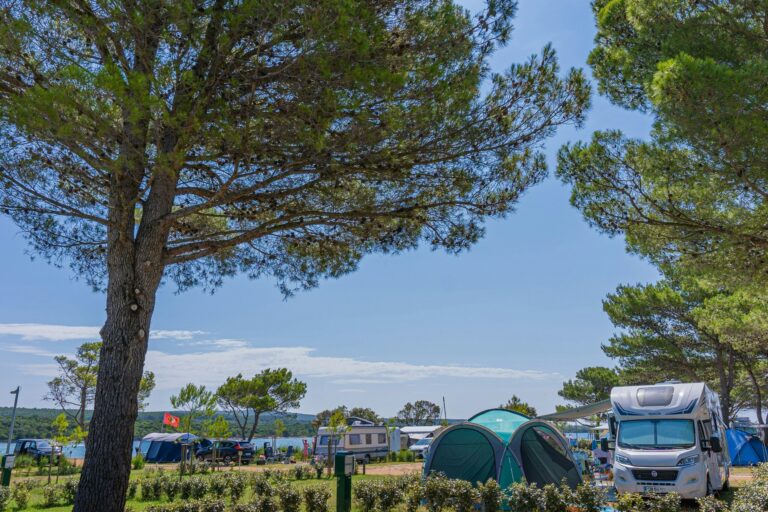 Lopari Camping Resort - Bild 9