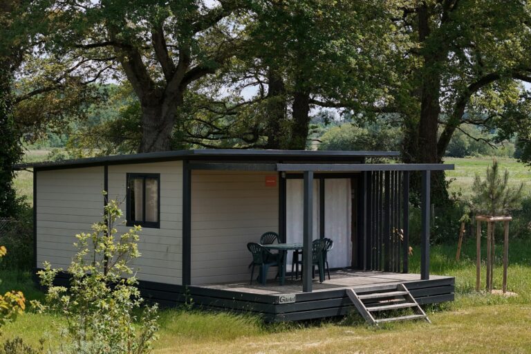 Onlycamp Le Pont Romain - Bild 10