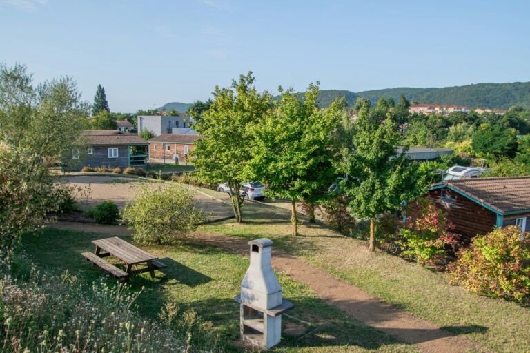 Onlycamp Volvic Pierre Et Sources - Bild 17