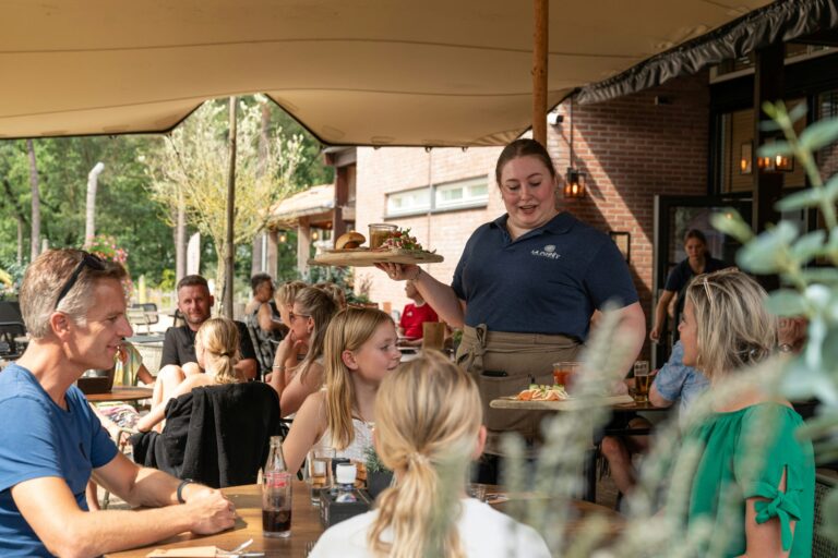 Rcn Vakantiepark Het Grote Bos - Bild 8