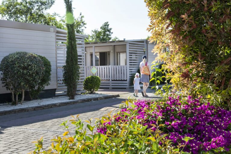 Hu Roma Camping In Town - Bild 1