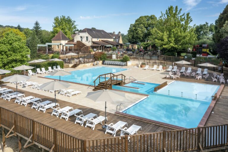 Romanée - Les Grottes De Roffy - Bild 4 Romanée - Les Grottes De Roffy - Bild 4