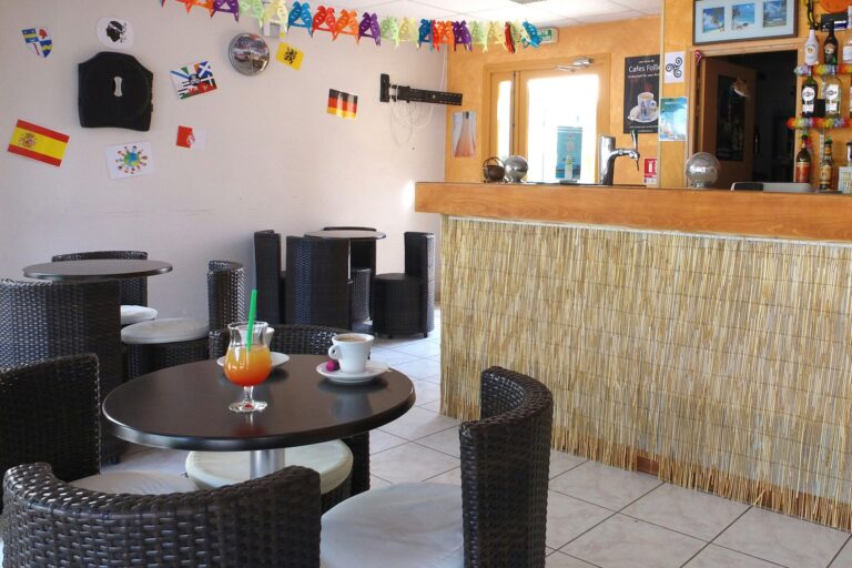 Vvf Méjannes-le-cap - Bild 10